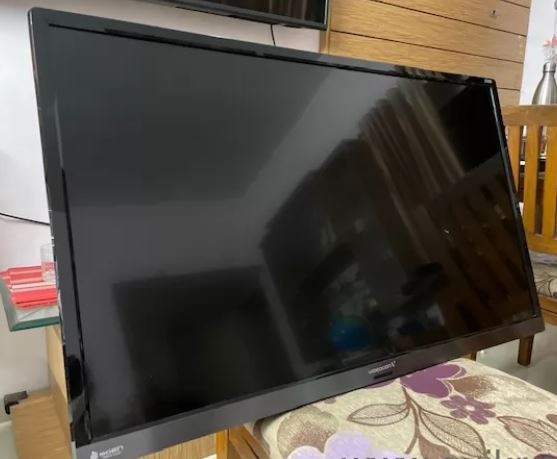 39in-led-tv-perfect-working-condition-big-3