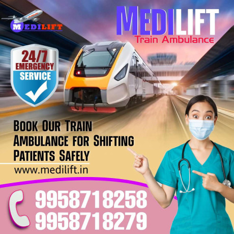 medilift-train-ambulance-service-in-patna-with-well-trained-medical-crew-big-0