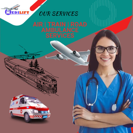 medilift-train-ambulance-service-in-delhi-with-highly-specialized-medical-crew-big-0